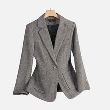 Damen Wollblazer mit Reverskragen und aufgesetzten Taschen in Grau