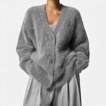 Damen Kaschmir Strickjacke mit flauschiger Oberfläche in Grau