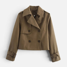Kurze Trenchjacke mit Doppelknopfleiste in Braun