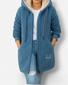Fleecejacke mit Kapuze für Damen mit weichem Flauschfutter in hüftbedeckender Form in Blau