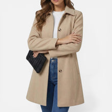 Damen Mantel mit Knopfleiste und tailliertem Schnitt in Beige
