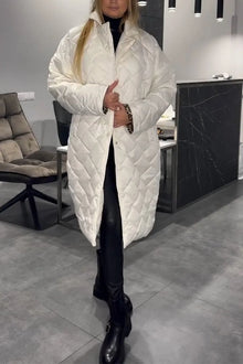 Kendall | Eleganter, figurschmeichelnder Wintermantel – Warm ohne aufzutragen, mit Leopard-Futter in Weiß
