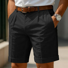 Jibbe | PLISSIERTE SOMMER-KURZHOSE FÜR HERREN in Schwarz