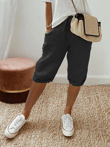 Damen Knielang Leichte Leinen Sommer Shorts in Schwarz