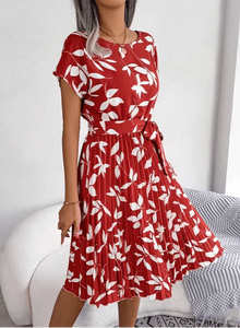 Lilienne | Schickes Sommerkleid in Korallenrot
