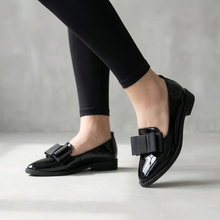 Lily | Damen Loafer Schuhe Spitze Schleife in Schwarz