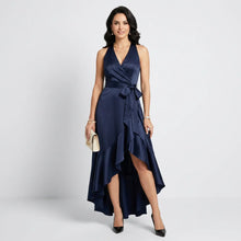 Maxi Wickelkleid mit Vokuhila Schnitt und Bindegürtel aus Satin in Dunkelblau