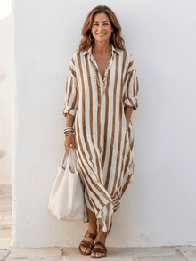 Naomi™ - Gestreiftes Langarm-Hemdblusenkleid in Braun