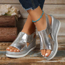 Maren – Stilvolle Plateau-Sandalen für Damen in Silber
