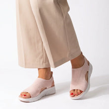 Komfort Plateau-Sandalen für Damen in bequemer Weite mit dicker Sohle und sportlichem Design in Rosa