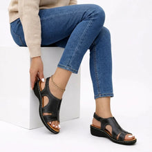 Komfort Sandalen für Damen in Weite H mit Keilabsatz und hinten offenem Design in Schwarz