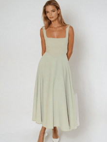 Scarlett Grace | Elegantes Kleid in Sage