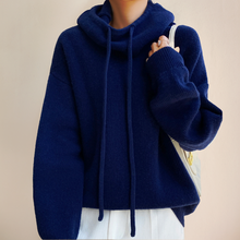 Kimmy | Moderner Kapuzenpullover mit Kordelzug in Dunkelblau