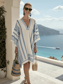 Serenella™ - Knielanges Kleid mit weiten Ärmeln in Gestreift