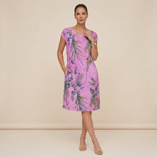Knielanges Sommerkleid in A-Linie mit Taschen und ärmellosem Schnitt in Lila