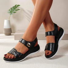 Sonia | Damen Bequeme Sandalen mit Plateau in Schwarz
