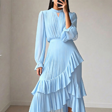 Daryna – Plissiertes Midikleid Mit Schlüssellochausschnitt in Hellblau