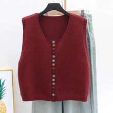 Antonia | Stilvolle Damen Strickweste in Bordeaux