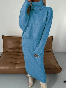 Thalina | Zweiteiliges Strick-Set mit Kleid und Pullover in Hellblau