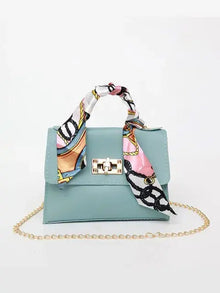 Alina – Schicke Handtasche mit Schal-Detail in Blau
