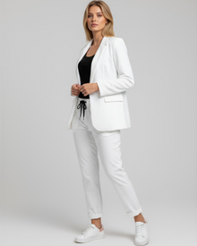Damen Anzug Set für Alltag und besondere Anlässe | Sportlich-elegant in Weiß