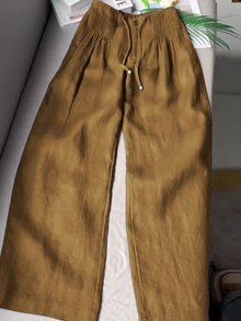 Lena | Zeitlose Weitbeinige Sommerhose in Khaki