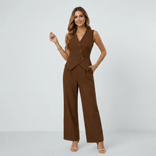 Sommer Zweiteiler für Damen mit weiter Hose und Weste im eleganten Stil in Braun